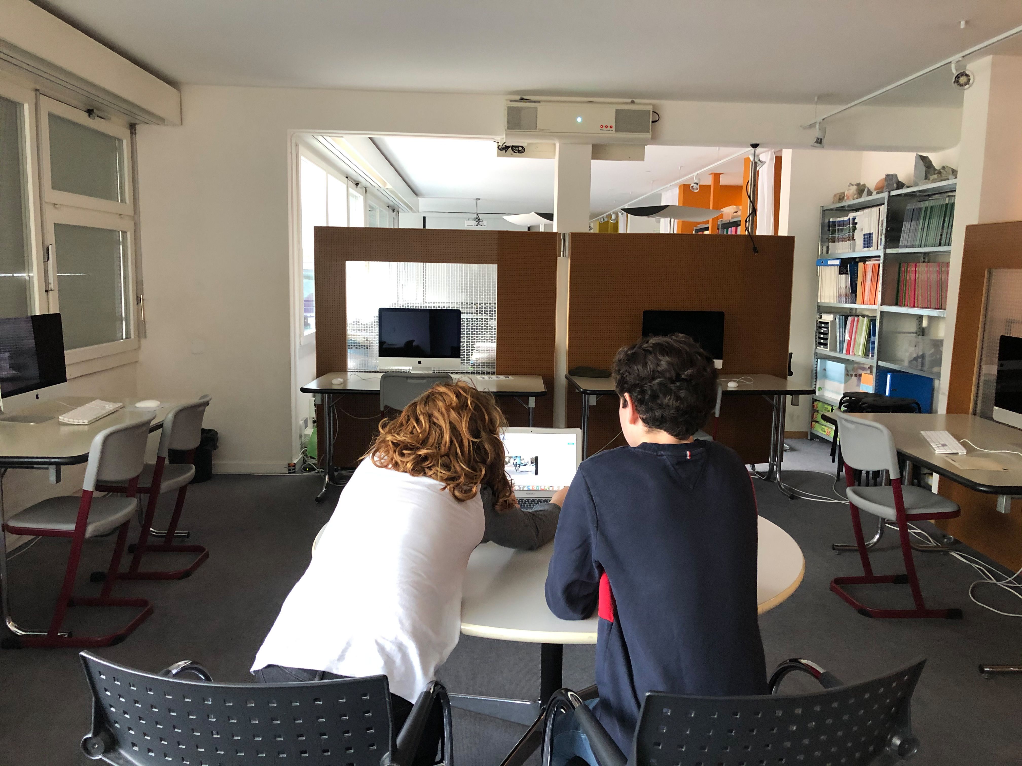 Odoo • Image and Text