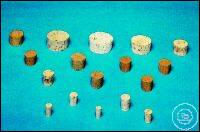 ^NATURKORKEN, OBERER DURCHM. 75 MM,   BODEN-DURCHM. 70 MM, LÄNGE 30 MM,    
