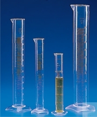 [7 002 007] (7 002 007) Messzylinder, hohe Form, Kunststoff,  erhaben graduiert, TPX, glasklar  1000 ml:10, H=439 mm, Ø-Außen 76 mm.  VE = 6 Stück