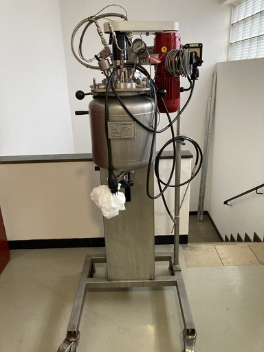 [49.06515] Edelstahlreaktor Büchi 3638
